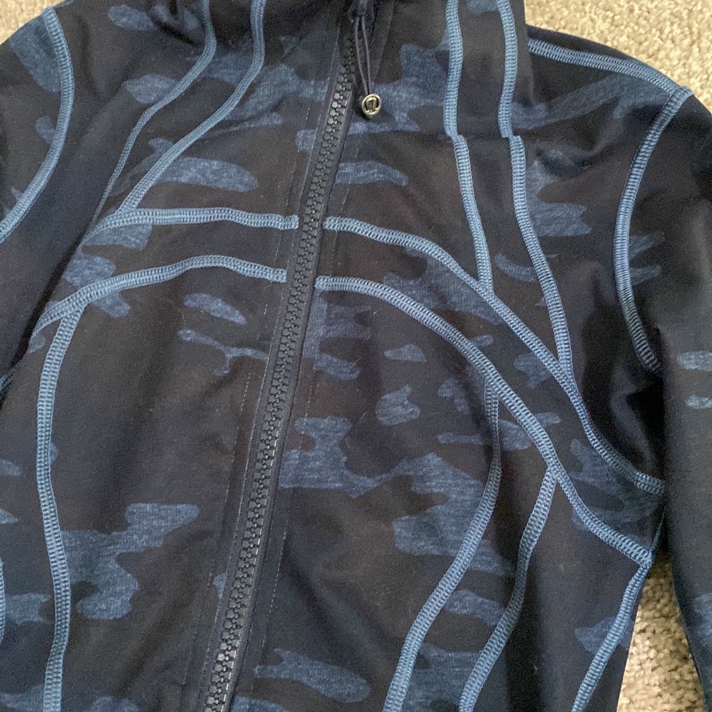 Lululemon define jacket - Picture 3 of 3